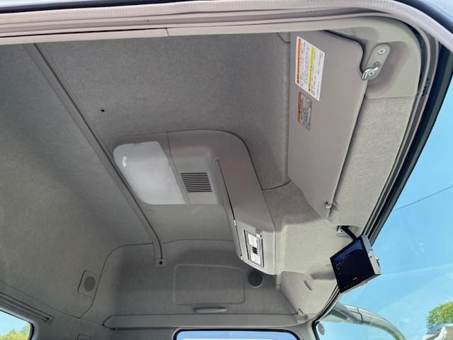 MITSUBISHI FUSOU SUPER GREAT 2025