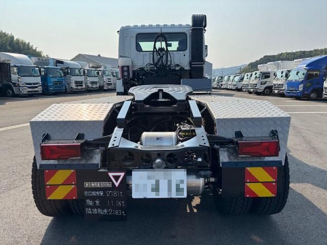 MITSUBISHI FUSOU SUPER GREAT 2025