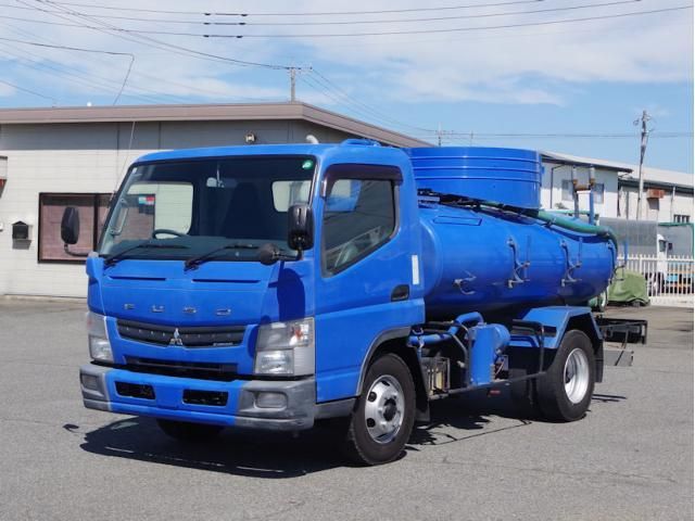 MITSUBISHI CANTER 2013