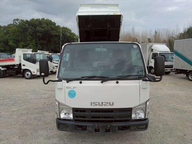 ISUZU ELF 2014