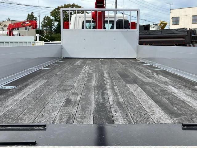 MITSUBISHI FUSOU FIGHTER 2023