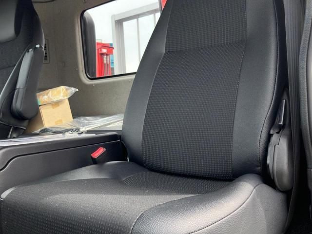 MITSUBISHI FUSOU FIGHTER 2023