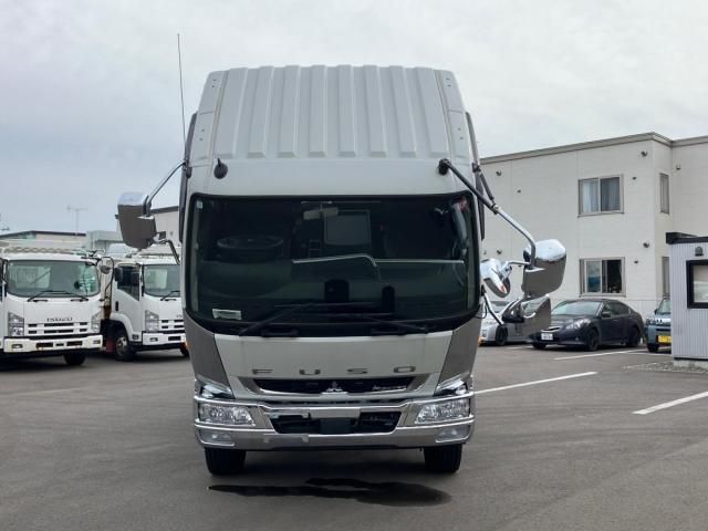 MITSUBISHI FUSOU FIGHTER 2023