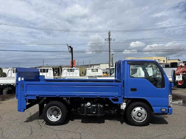 ISUZU ELF 2018