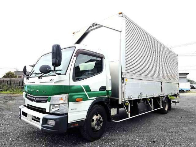 MITSUBISHI CANTER 2016