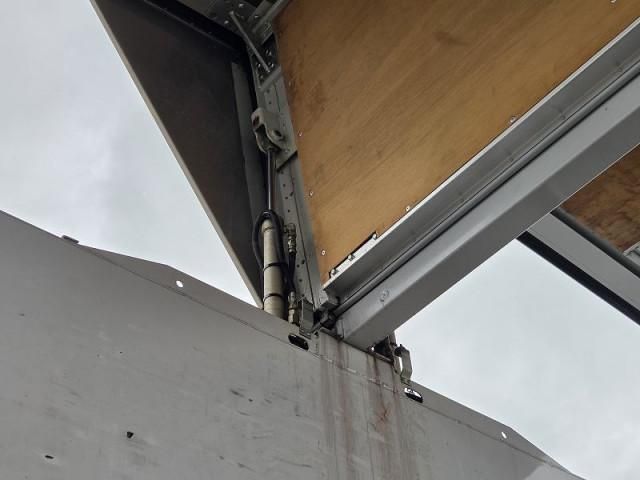 MITSUBISHI CANTER 2016