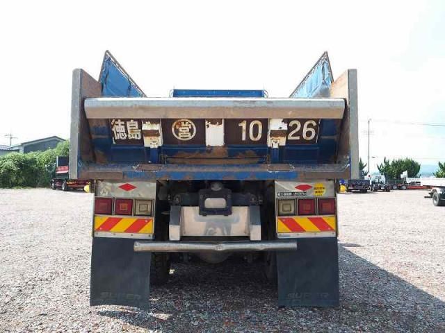 MITSUBISHI FUSOU SUPER GREAT 2011