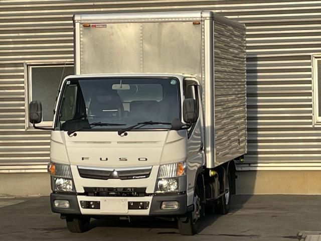MITSUBISHI CANTER 2016