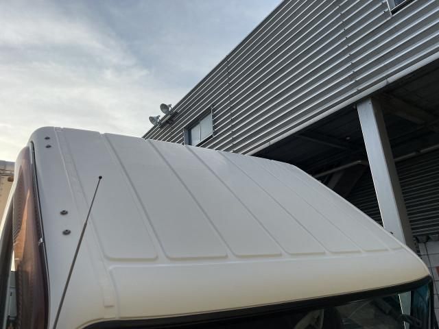 MITSUBISHI CANTER 2016