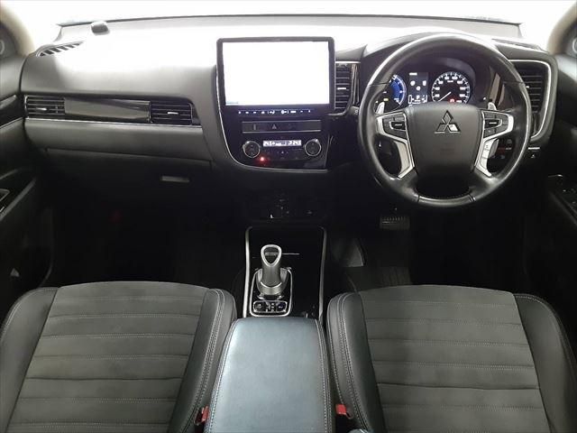 MITSUBISHI OUTLANDER PHEV 2019