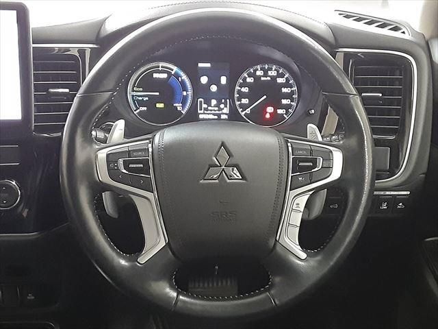 MITSUBISHI OUTLANDER PHEV 2019