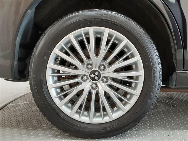 MITSUBISHI OUTLANDER PHEV 2019