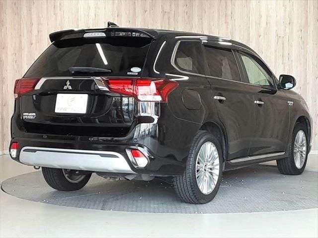 MITSUBISHI OUTLANDER PHEV 2019