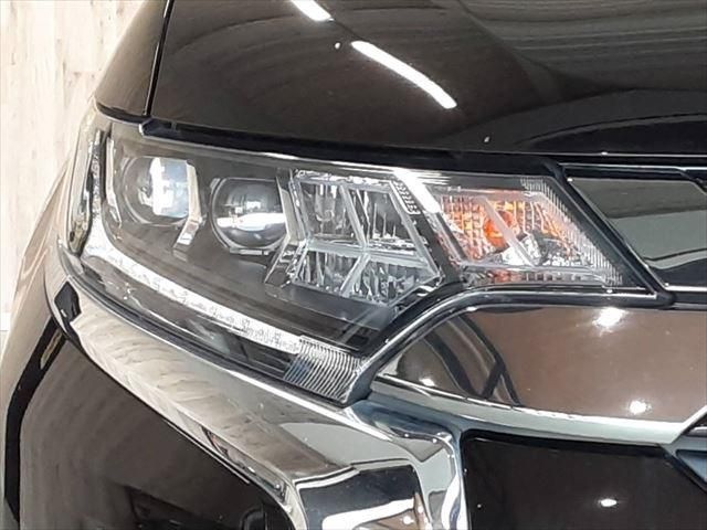 MITSUBISHI OUTLANDER PHEV 2019