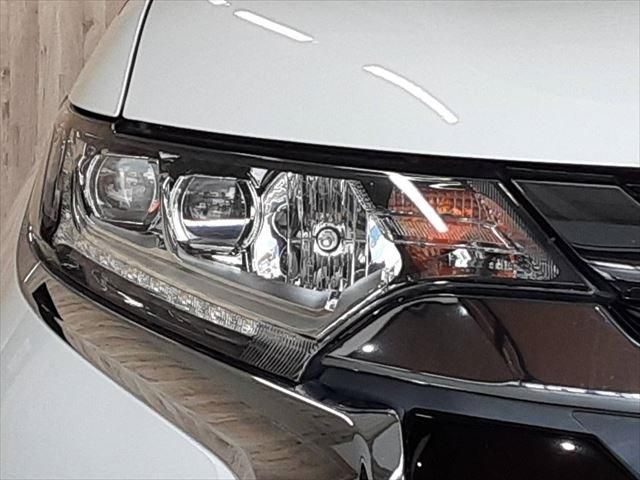 MITSUBISHI OUTLANDER PHEV 2015