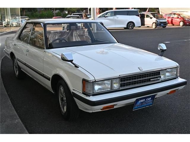 TOYOTA CRESTA 1982
