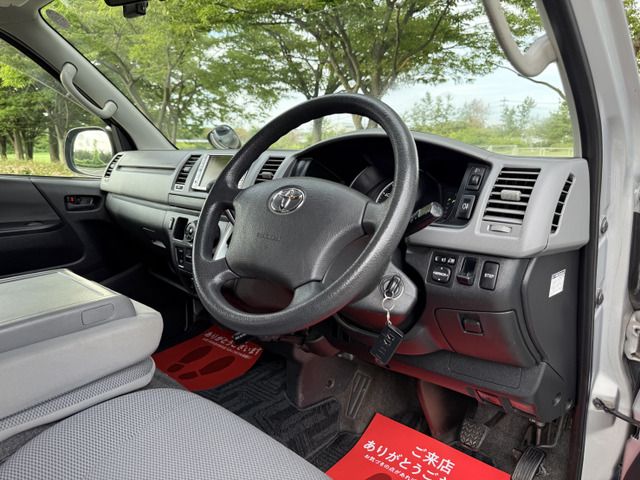 TOYOTA HIACE van 4WD 2007