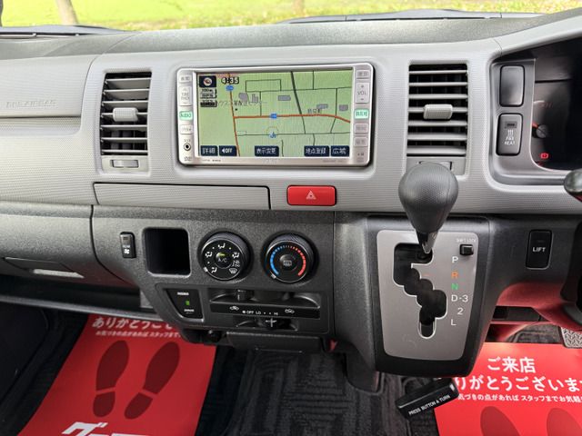 TOYOTA HIACE van 4WD 2007