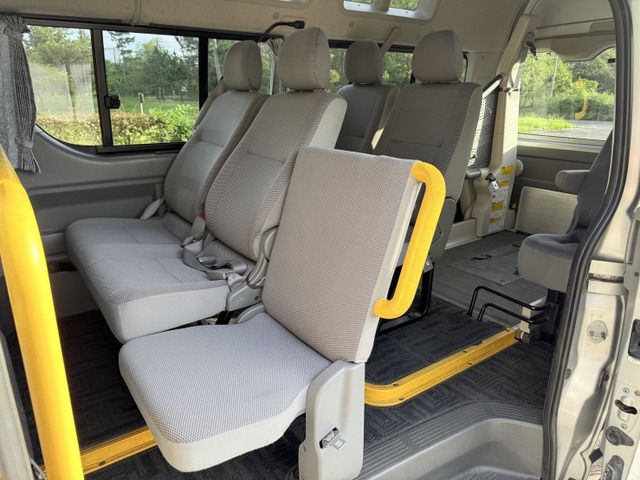 TOYOTA HIACE van 4WD 2007