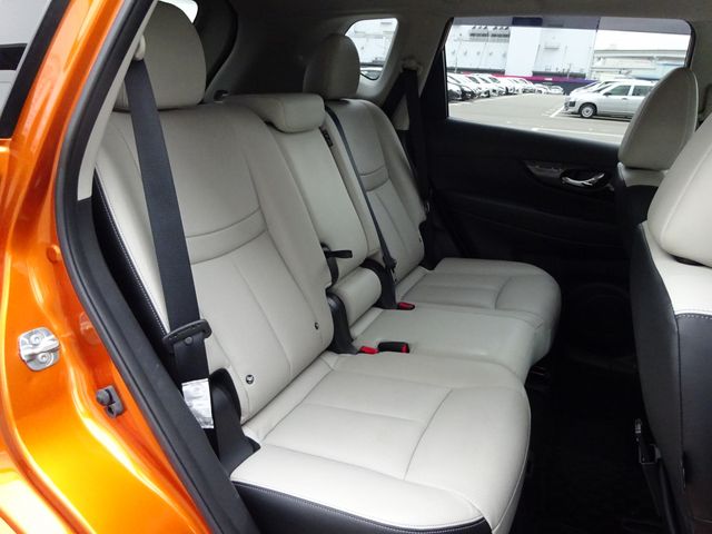 NISSAN X-TRAIL 2WD 2018