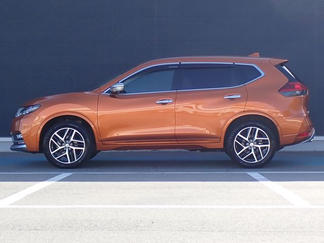 NISSAN X-TRAIL 2WD 2018