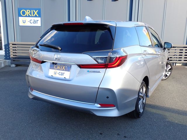 HONDA SHUTTLE HYBRID 2022