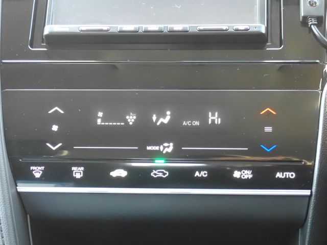 HONDA SHUTTLE HYBRID 2022