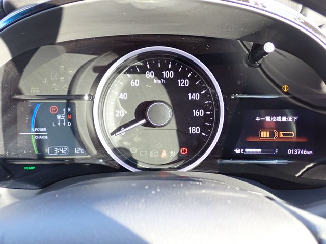 HONDA SHUTTLE HYBRID 2022