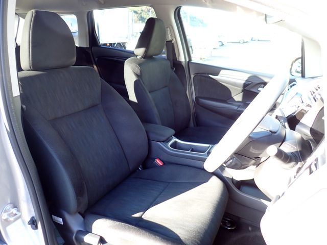 HONDA SHUTTLE HYBRID 2022