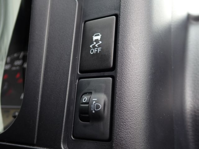 TOYOTA SUCCEED van 2WD 2018