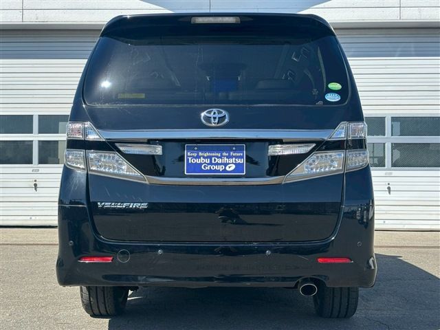 TOYOTA VELLFIRE 4WD 2013