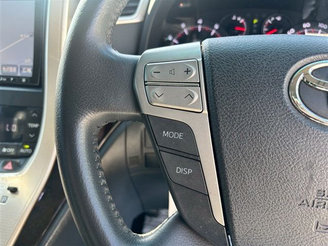 TOYOTA VELLFIRE 4WD 2013