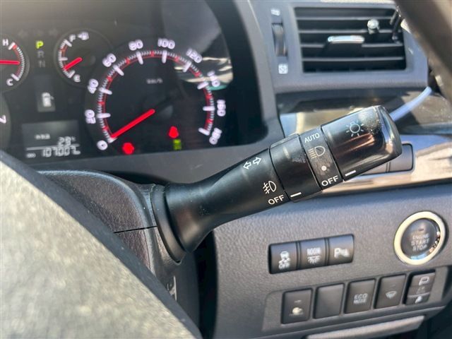 TOYOTA VELLFIRE 4WD 2013