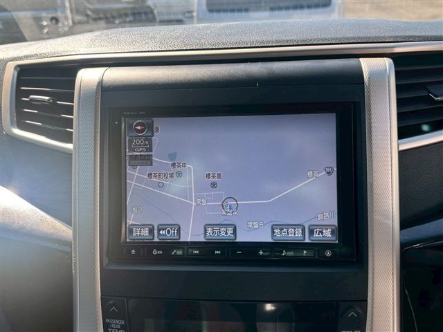 TOYOTA VELLFIRE 4WD 2013