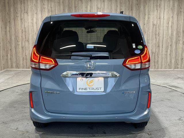 HONDA FREED HYBRID 2021