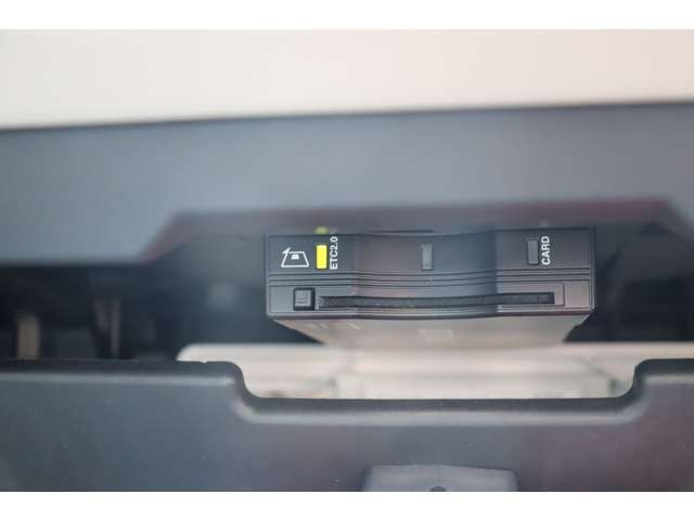 ROVER ROVER DEFENDER 2023