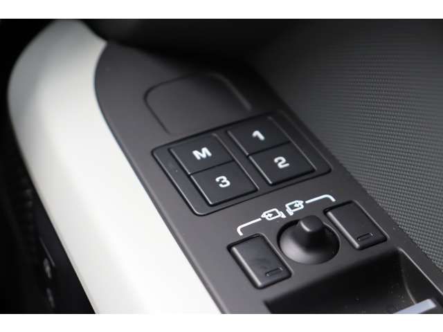 ROVER ROVER DEFENDER 2023