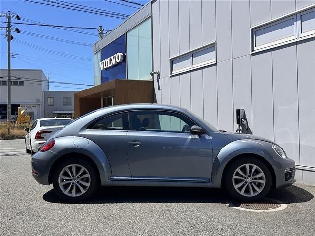 VOLKSWAGEN VOLKSWAGEN The BEETLE 2019