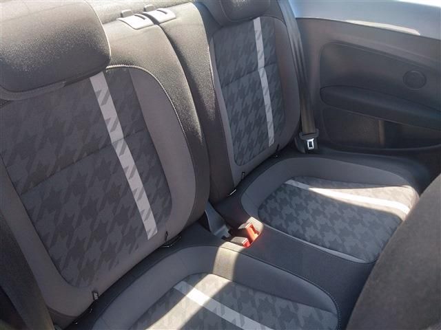 VOLKSWAGEN VOLKSWAGEN The BEETLE 2019