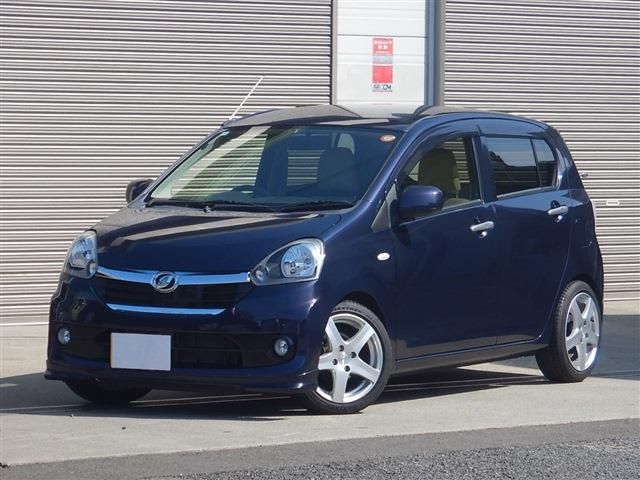DAIHATSU MIRA e:S 2013