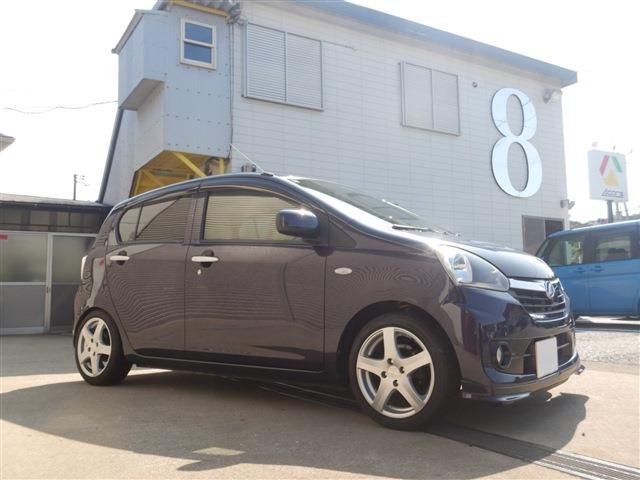 DAIHATSU MIRA e:S 2013