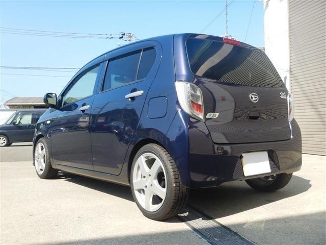 DAIHATSU MIRA e:S 2013