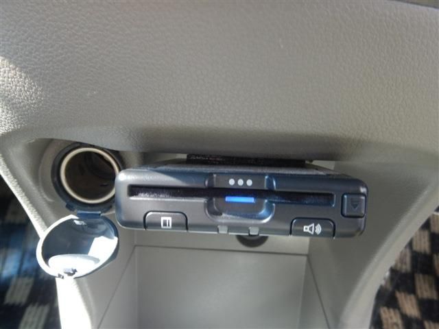 DAIHATSU MIRA e:S 2013