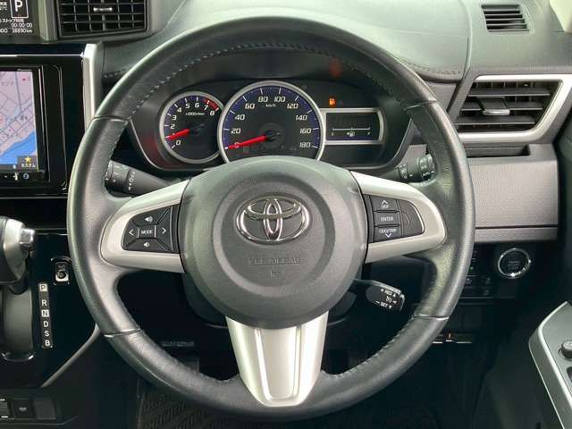 TOYOTA ROOMY 2018