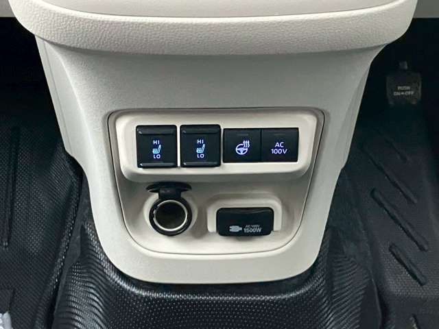 TOYOTA SIENTA HYBRID 2023