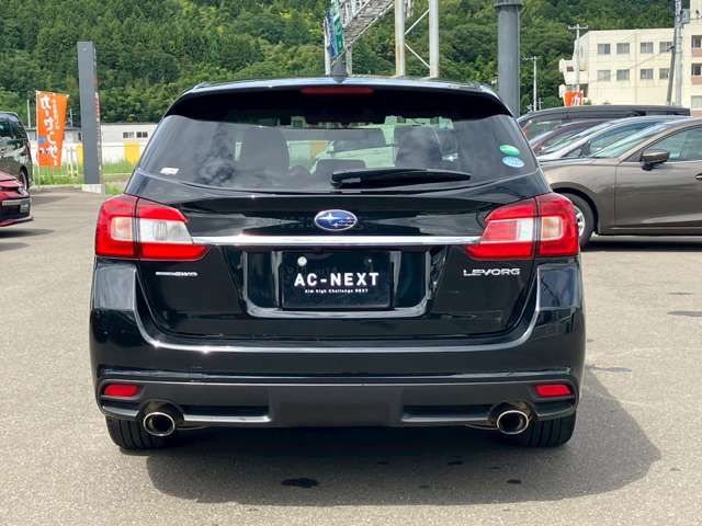 SUBARU LEVORG 2015