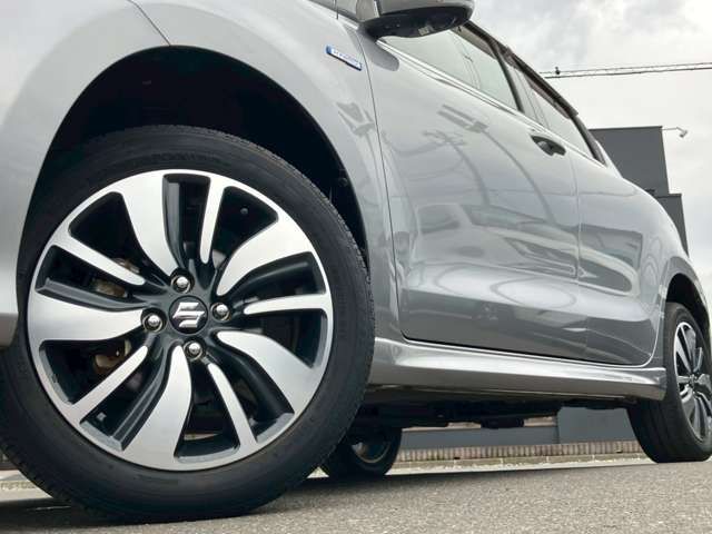 SUZUKI SWIFT 4WD 2018