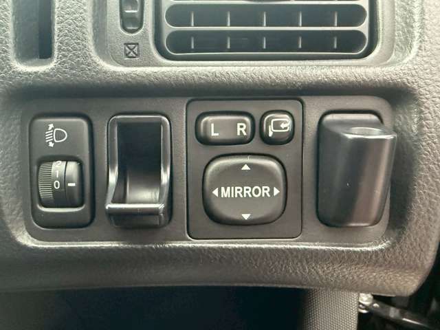 TOYOTA SUCCEED wagon 4WD 2013