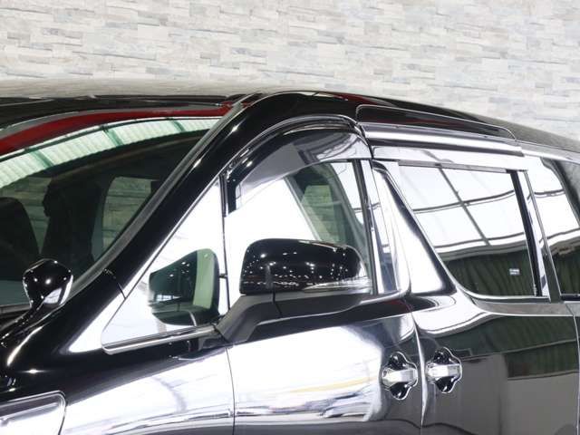 TOYOTA ALPHARD 2015