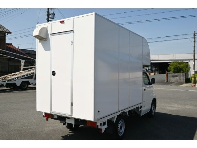 TOYOTA TOWNACE truck 2WD 2022